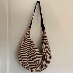 BAGGU Large Nylon Crescent Bag